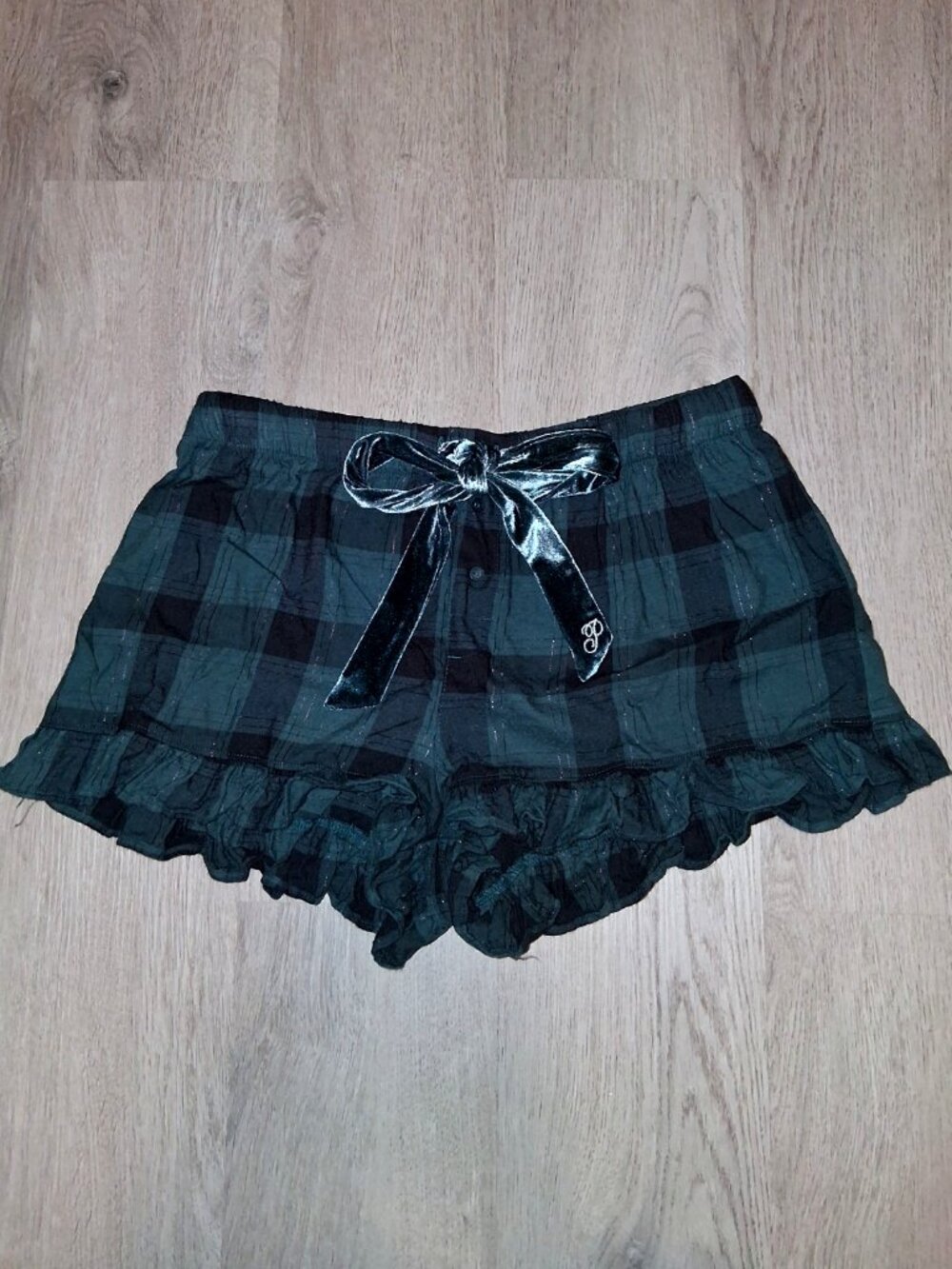 Victoria's Secret PINK Dark Green Plaid Ruffled Pajama Sleep Shorts Size Small